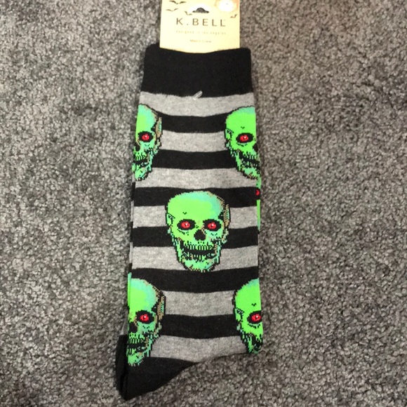 K. Bell Halloween striped socks with green skulls - Picture 1 of 6